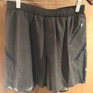 Lululemon 5” Surge Short Linerless Green Size M